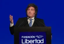 Milei defendió su gestión en la Fundación Libertad: “Lo peor ya pasó”