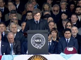 VIDEO| Milei anunció que 6.000 escuelas rurales tendrán internet de Starlink