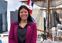 Emilia Orozco en la Fragata Libertad: “Nuestro orgullo nacional”